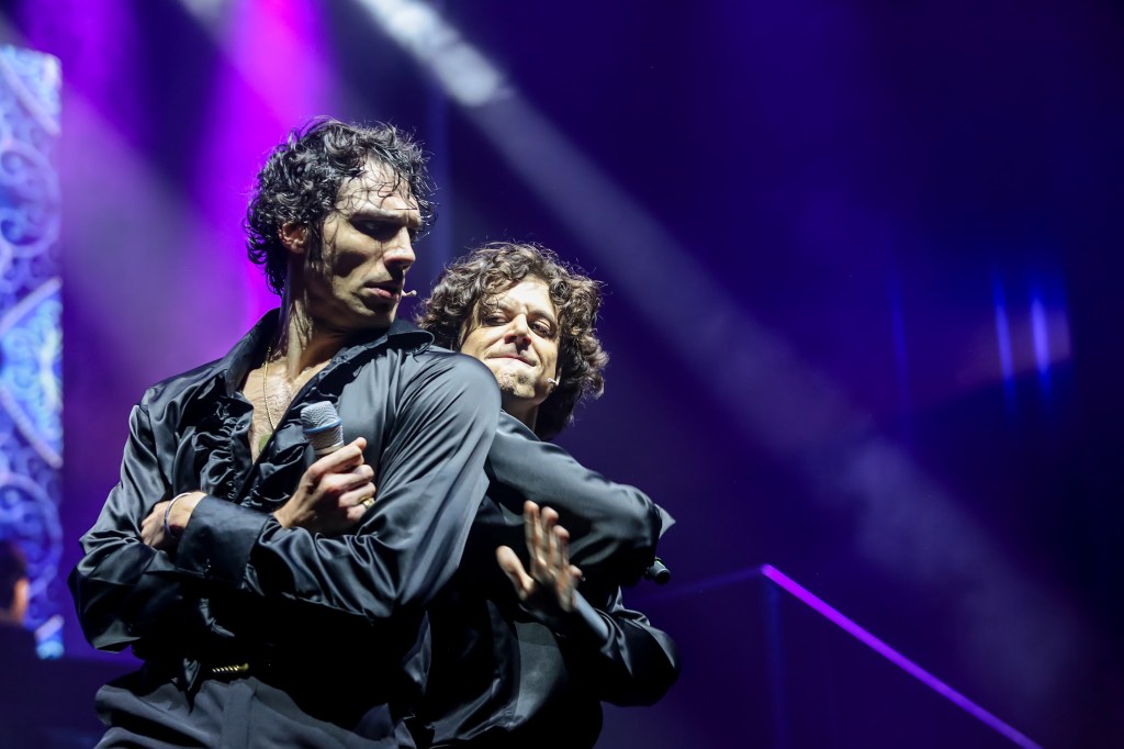 Sandro, el Gran Show, con dirección artística de Ana Sans y Julio&nbsp;Panno.